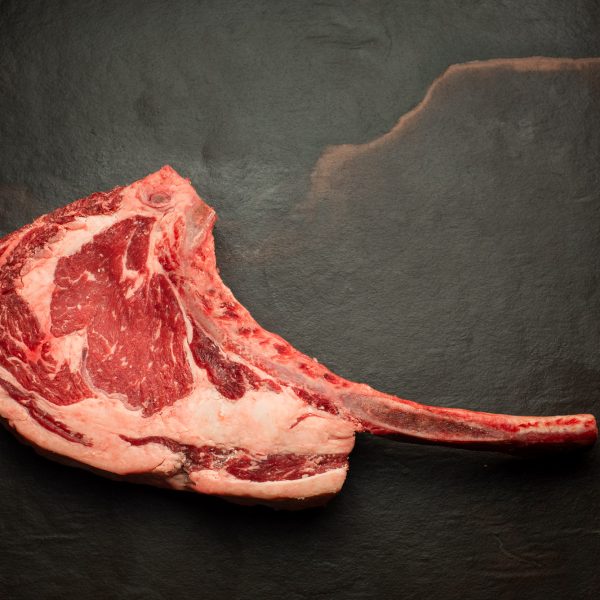 Tomahawk de Angus Nacional 1,4 kg aprox.